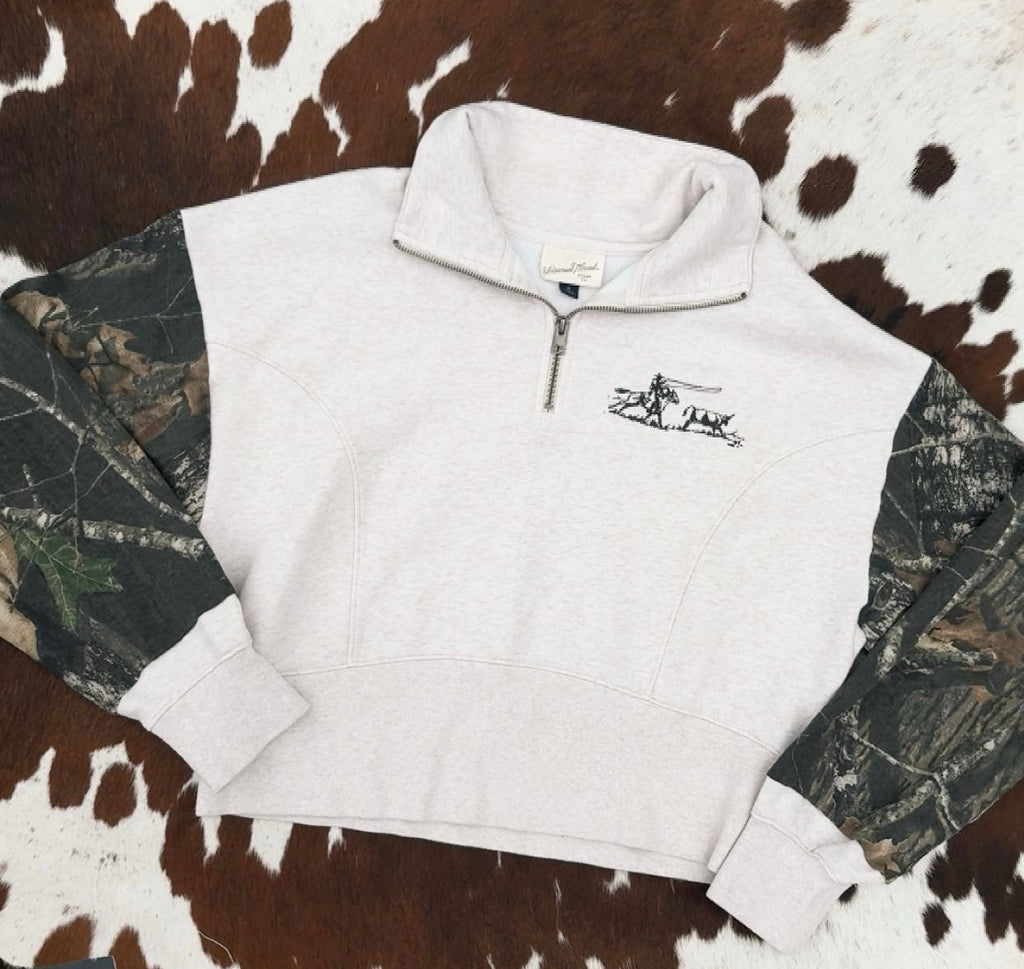 NEW! CUSTOM REWORK: Light Gray & Mossy Oak Camo Half Zip Hand Sewn Pullover Size XL cropped (fits M/L)