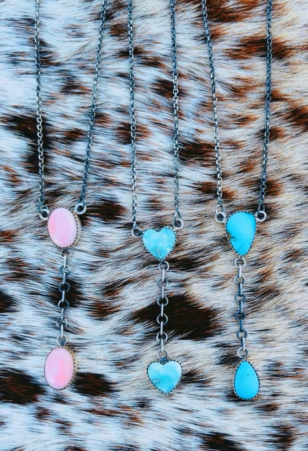MINI LARIAT DROP
