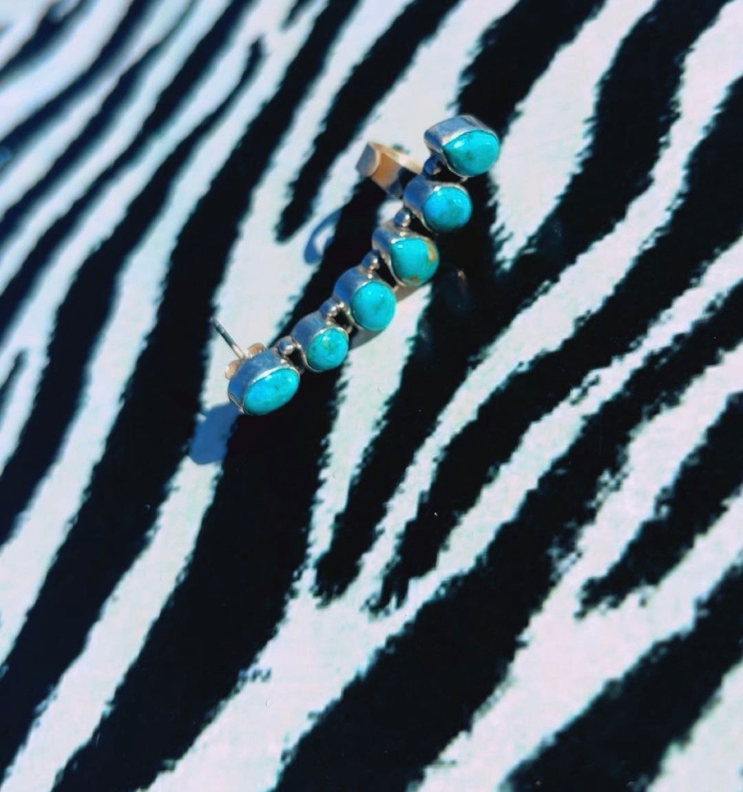 KINGMAN DROP: 6 Stone Stud Sterling Adjustable Ear Cuff